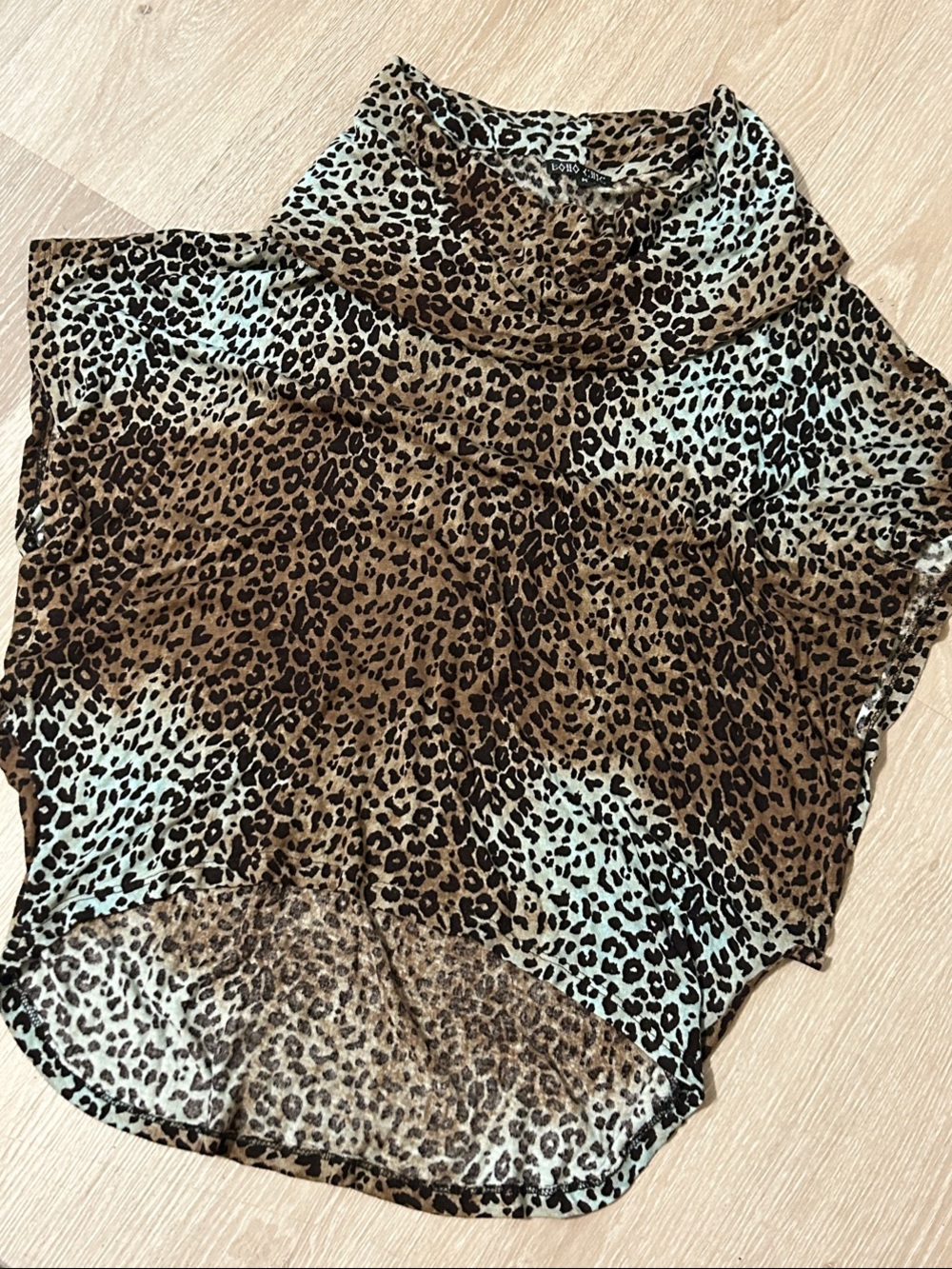 Boho Chic Leopard Print Cowl Neck High Low Sleeveless Blouse Sz M